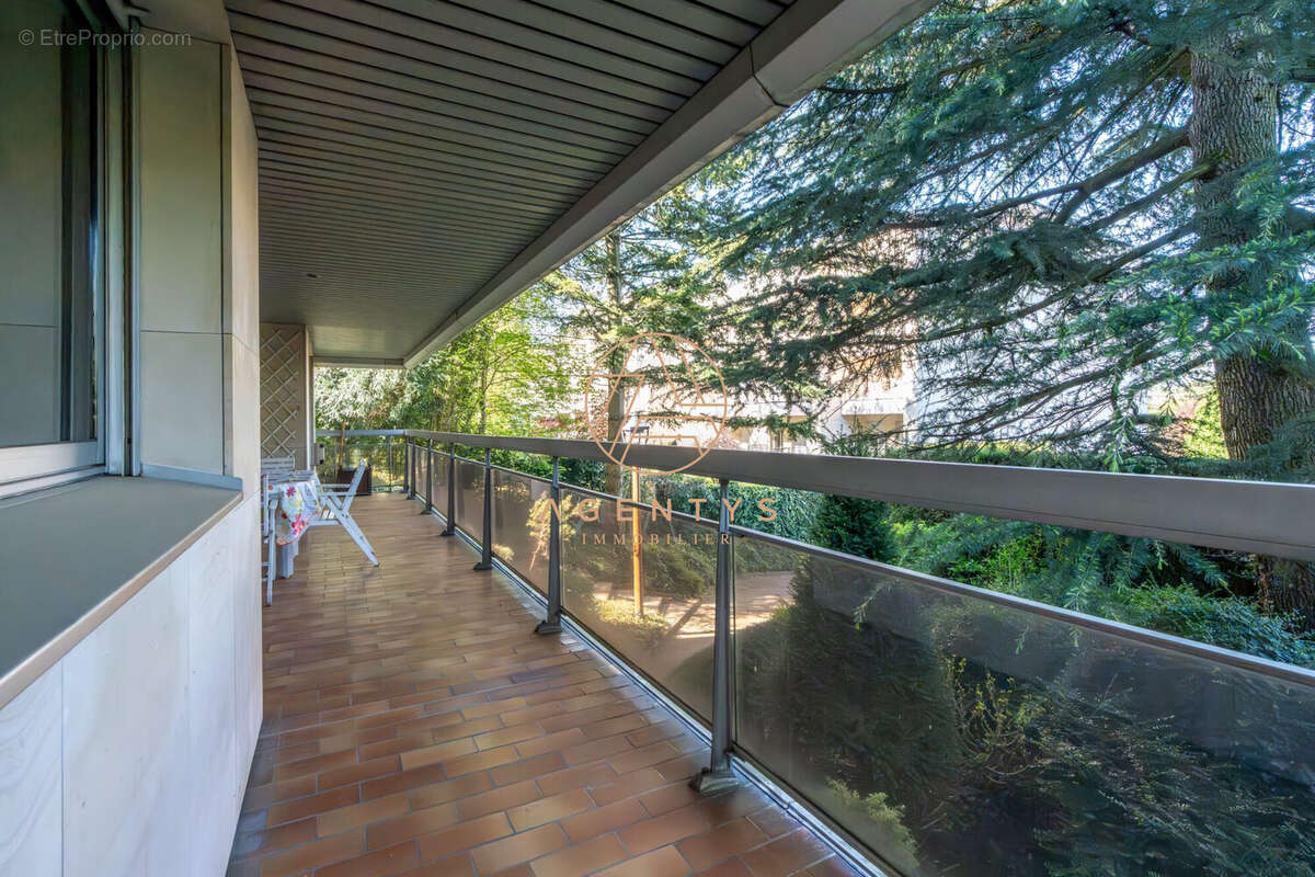 Appartement à BRY-SUR-MARNE