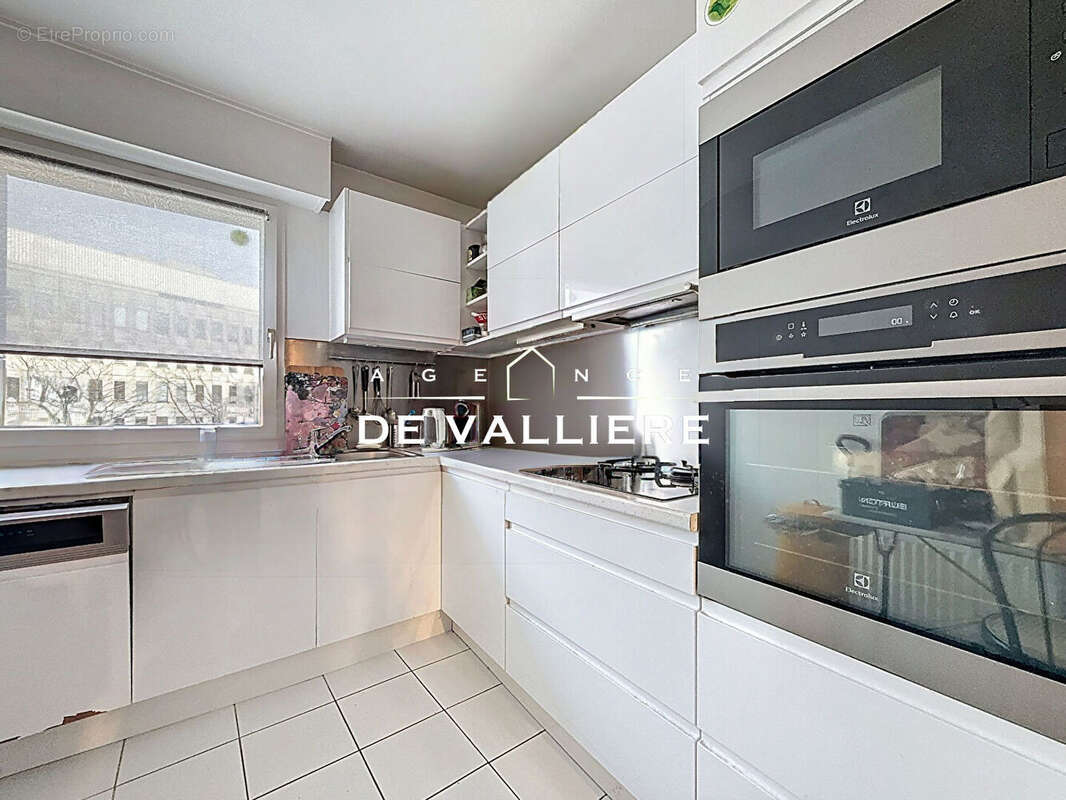 Appartement à RUEIL-MALMAISON