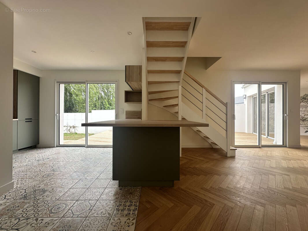 Maison à LA ROCHELLE