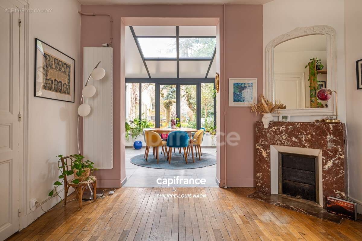 Maison de charme avec garage - photo 3