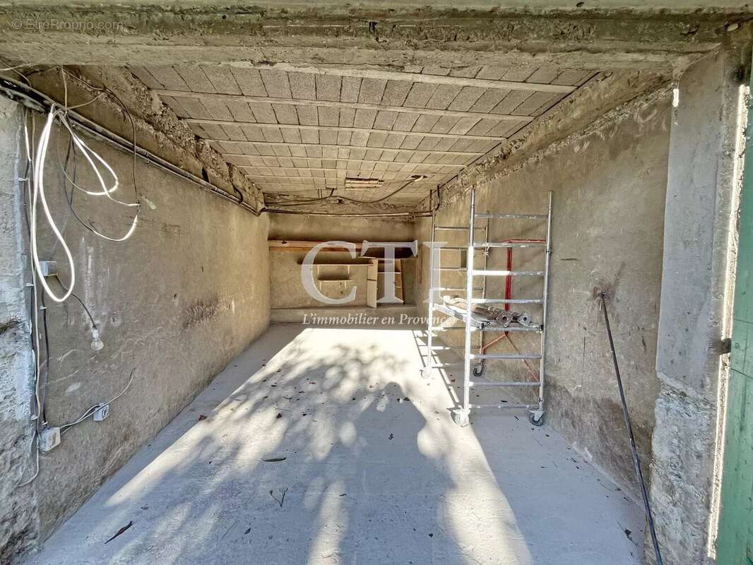 Maison à VAISON-LA-ROMAINE