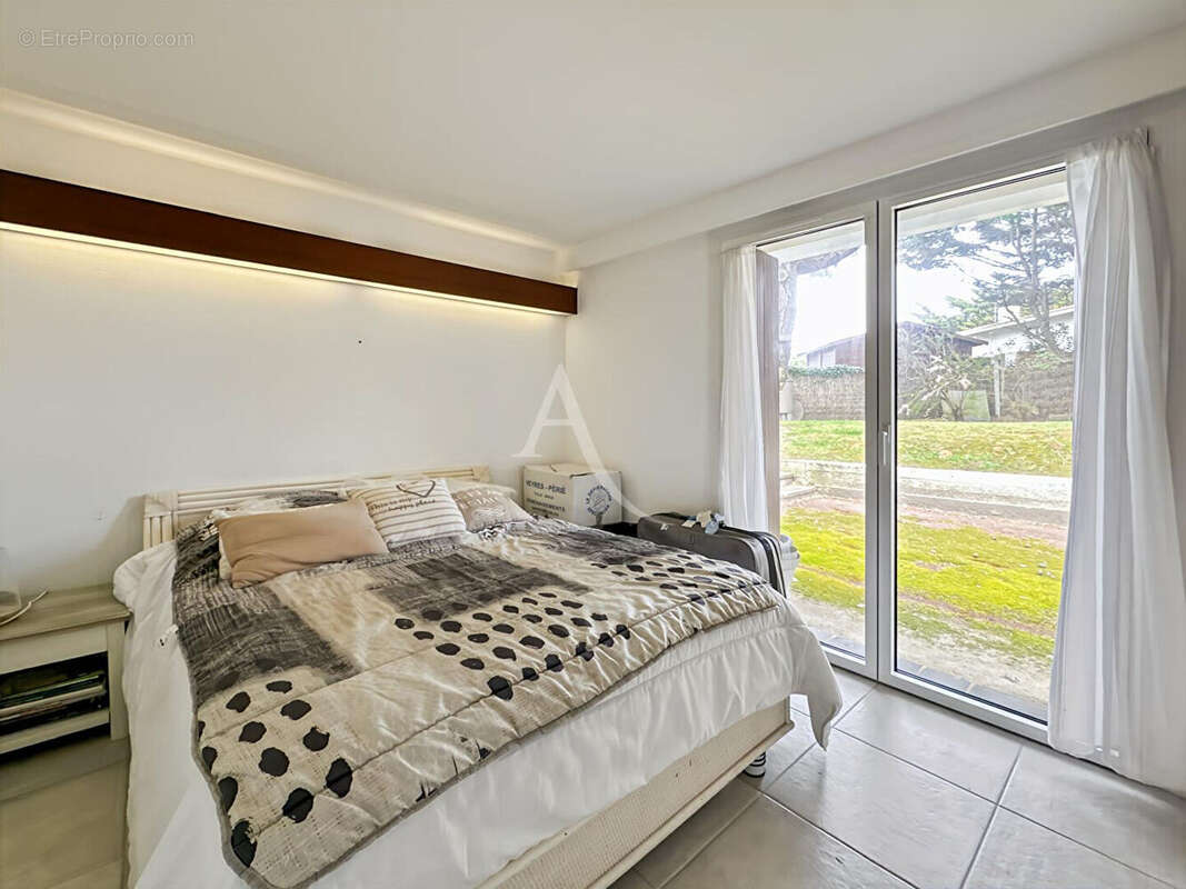 Maison d'architecte entièrement rénovée en 2015 à deux pas des plages ! Saint Jean De Monts - photo 12