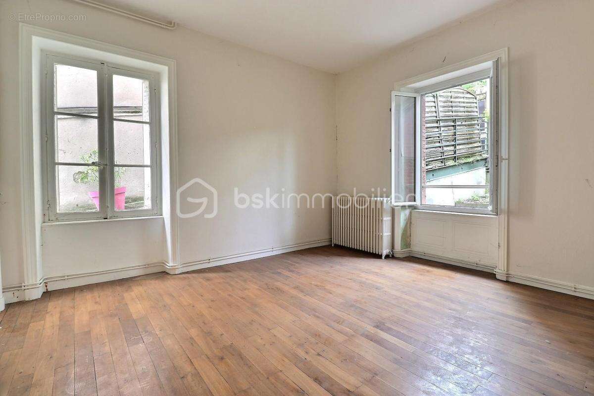 maison  de ville 165m² 63300 Thiers - photo 15