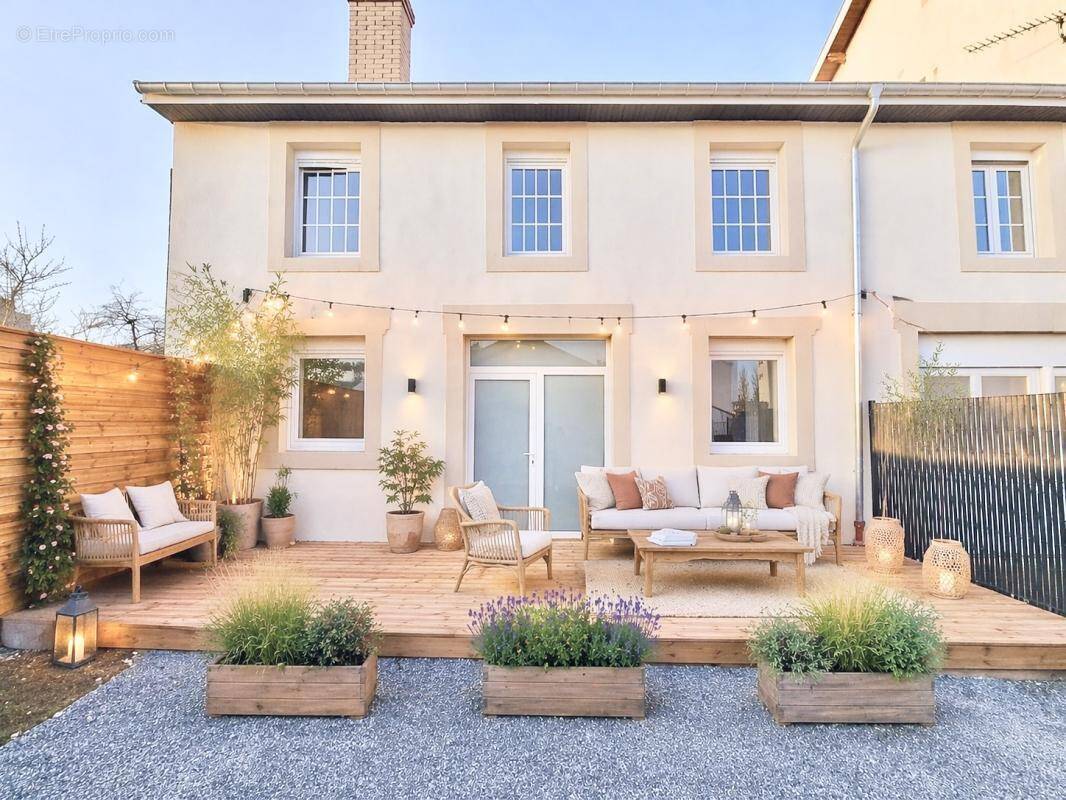 Maison à SAINT-MAX