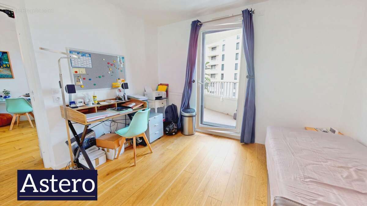 Appartement à CLICHY