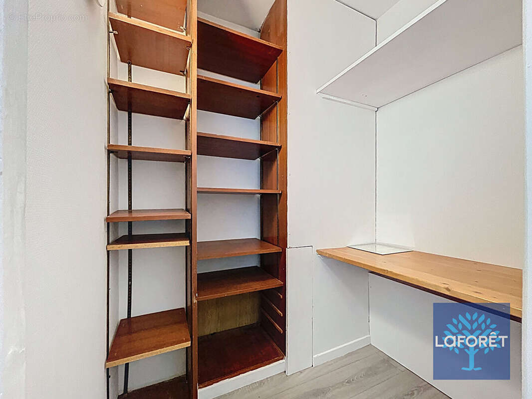 Appartement à CHILLY-MAZARIN