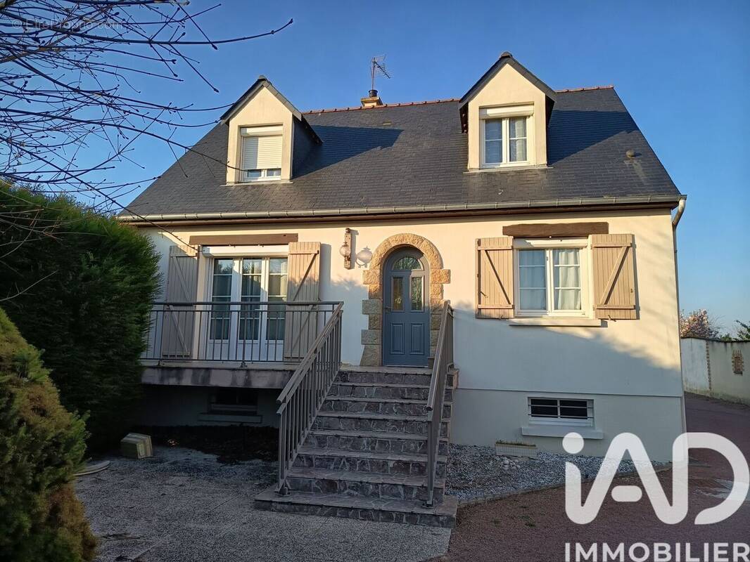 Photo 1 - Maison à DOUE-LA-FONTAINE