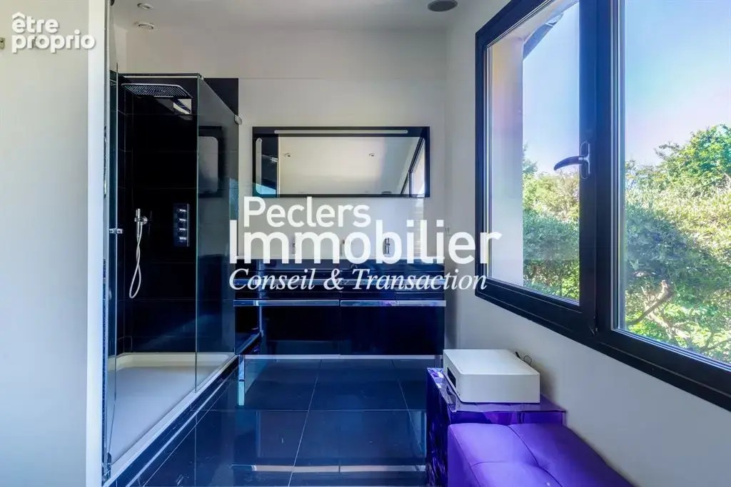 Propriété de caractère au cœur de Rueil-Malmaison – 250 m² avec jardin et dépendances - photo 14