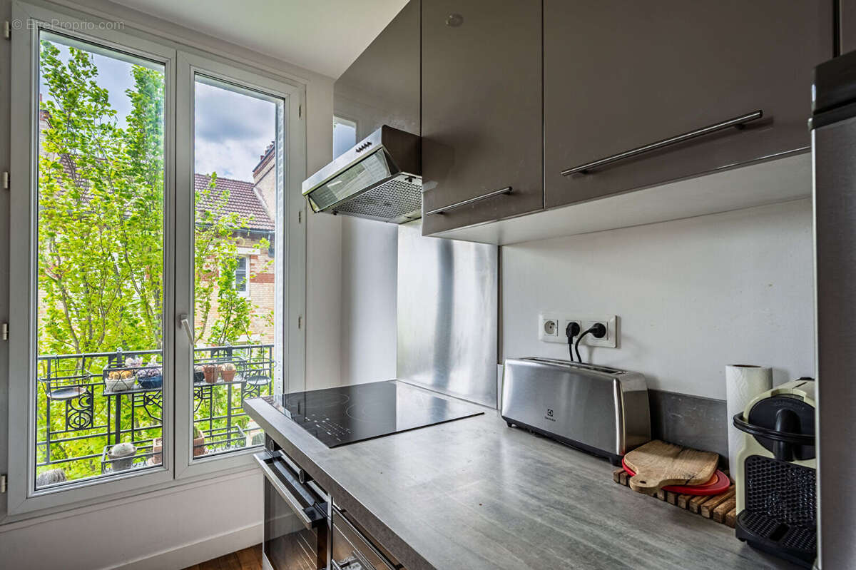 Appartement à MONTROUGE