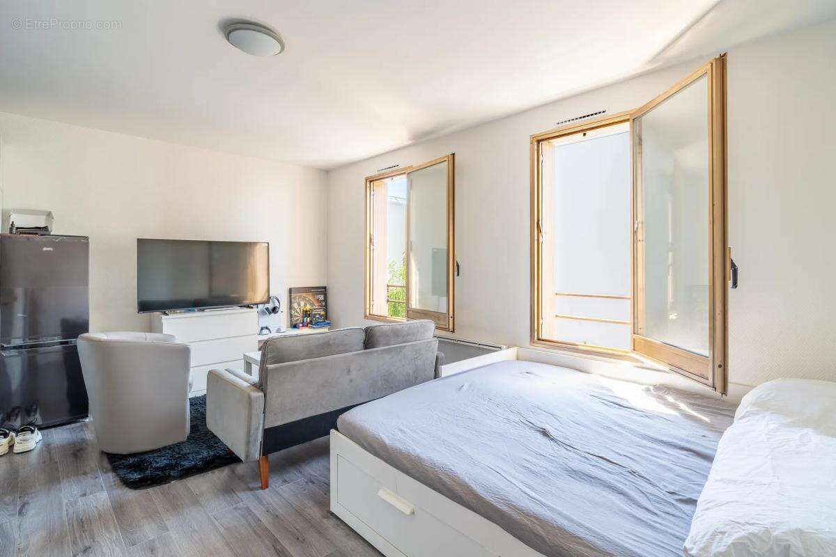 Appartement à LE BOURGET