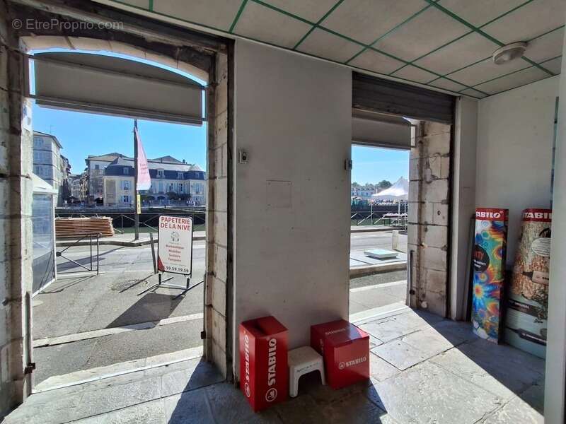 Commerce à BAYONNE