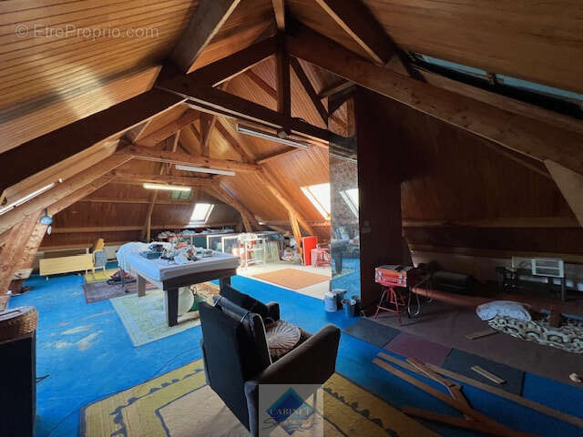 Maison à TOURS-EN-VIMEU