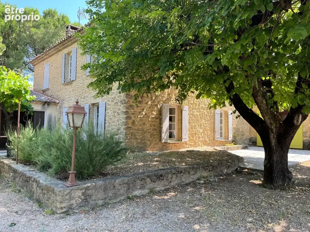FACADE LOGEMENT 1