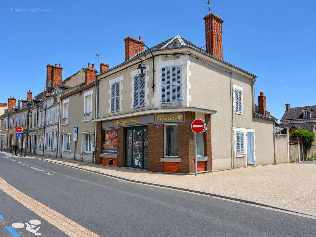 Appartement à CHECY