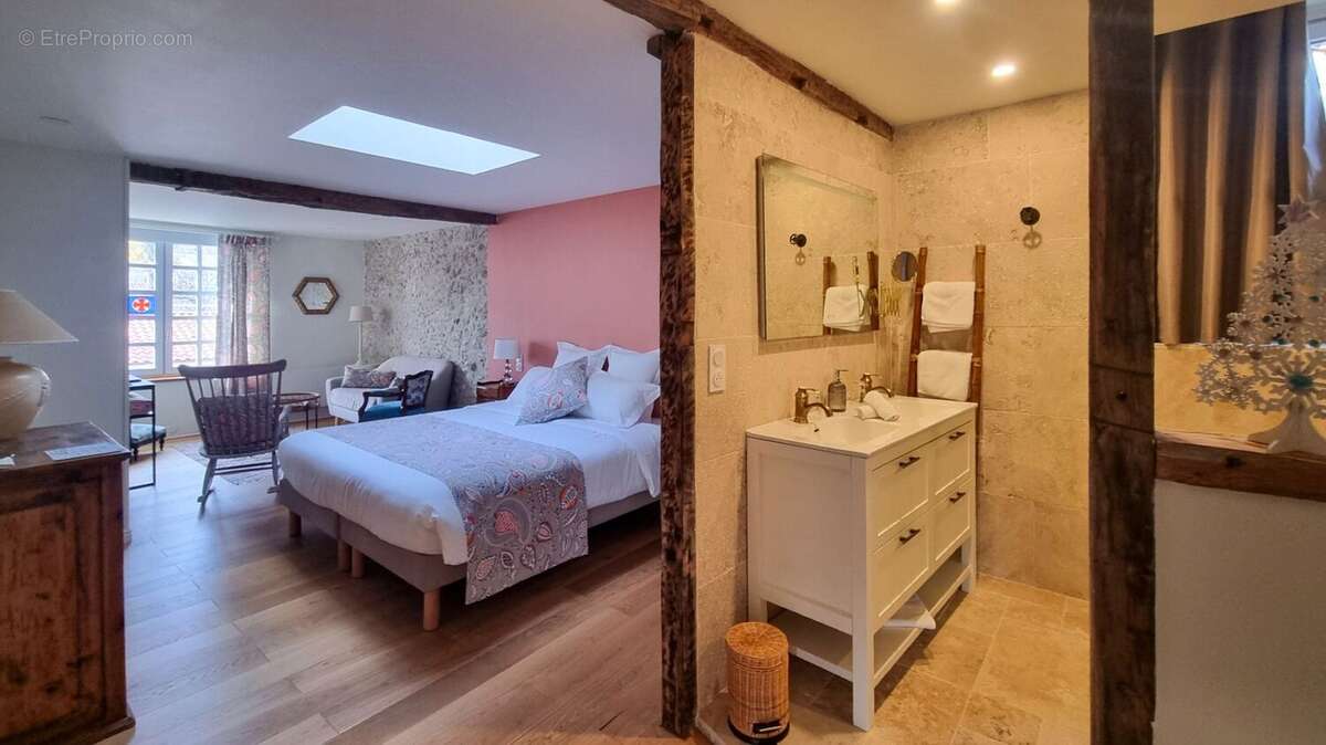 20260202144716 - Maison à MIREPOIX