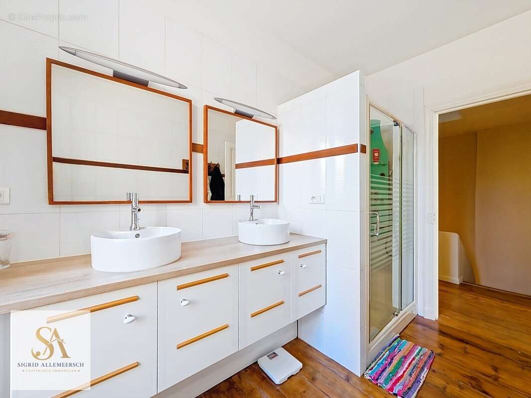 Maison de caractère rénovée avec garage au cœur de Boutenac - photo 9