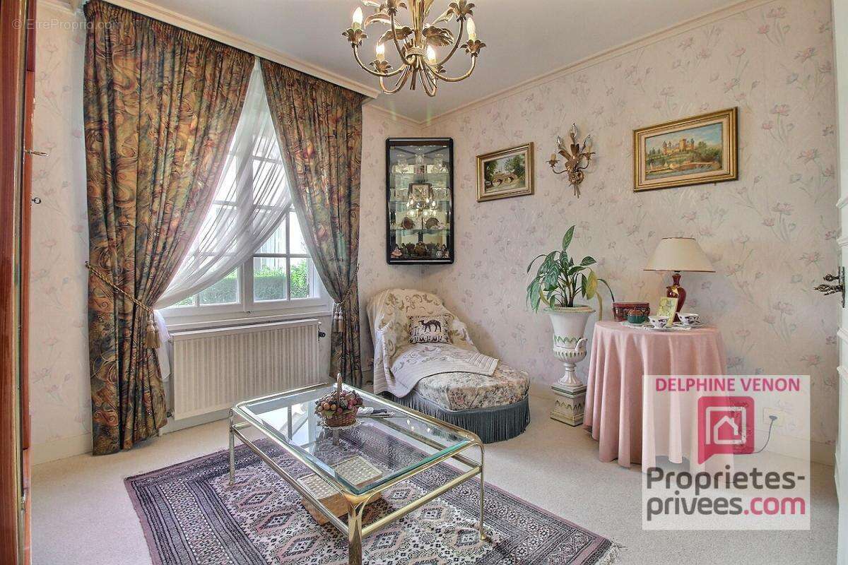 Maison à CHATEAUNEUF-SUR-LOIRE