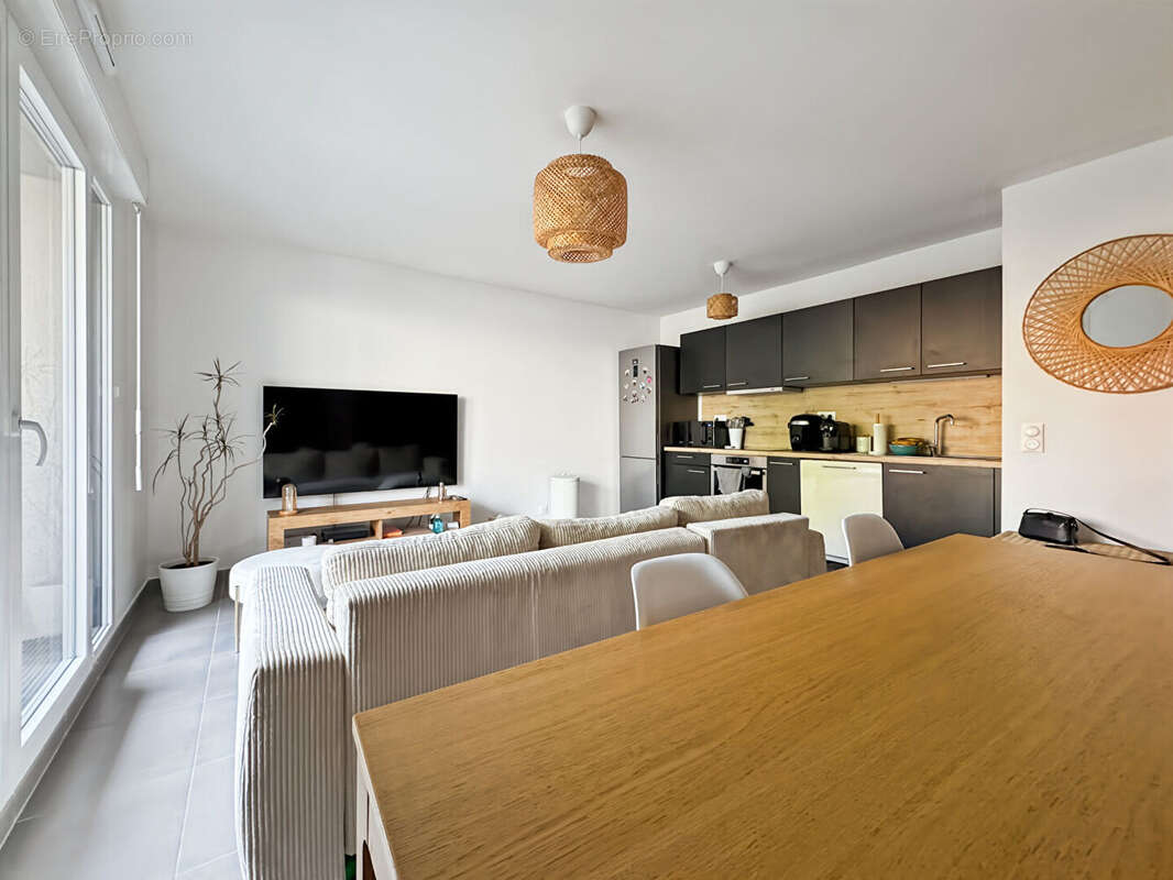 Appartement à NEUILLY-PLAISANCE