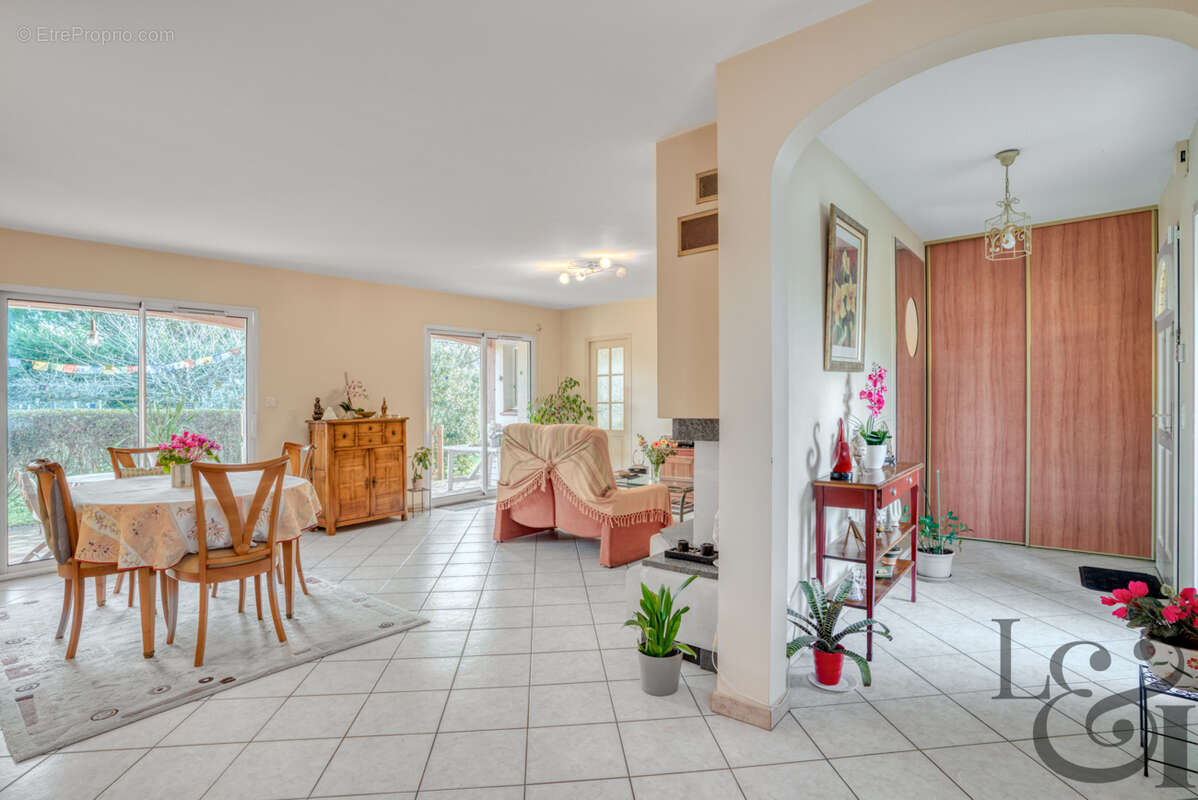 Maison à VILLENEUVE-SUR-LOT