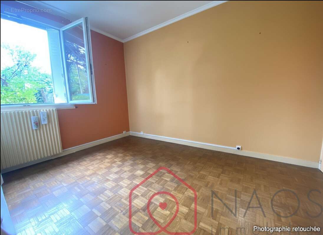 Appartement à COLOMBES