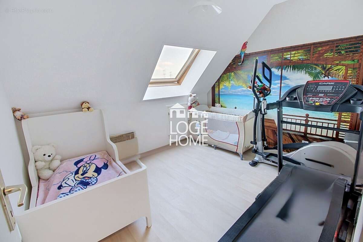 Maison 102 m² à Emerchicourt  - photo 5