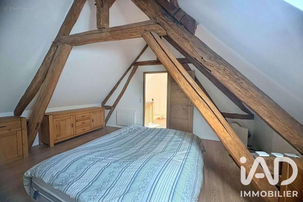 Maison 94 m² à Michery  - photo 8