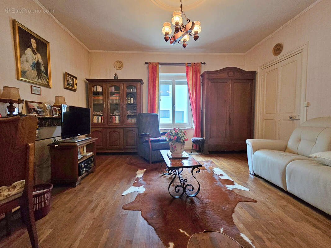 Maison à HAN-SUR-MEUSE