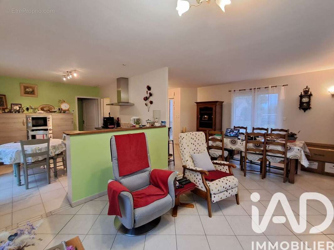 Photo 5 - Maison à GENNETON