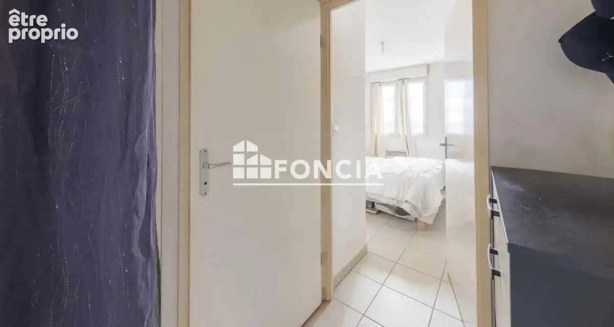 Appartement Duplex T4 76,86 m² avec 2 parkings privatifs - photo 8