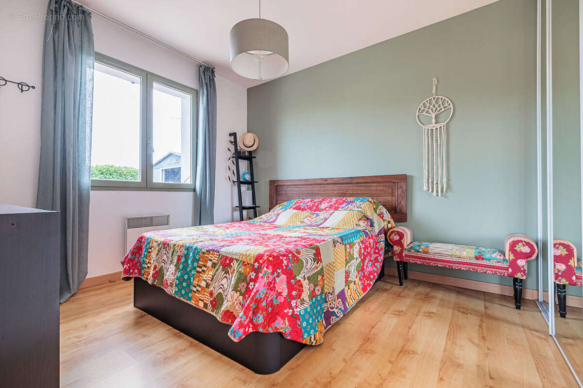 Maison à SAINT-ORENS-DE-GAMEVILLE