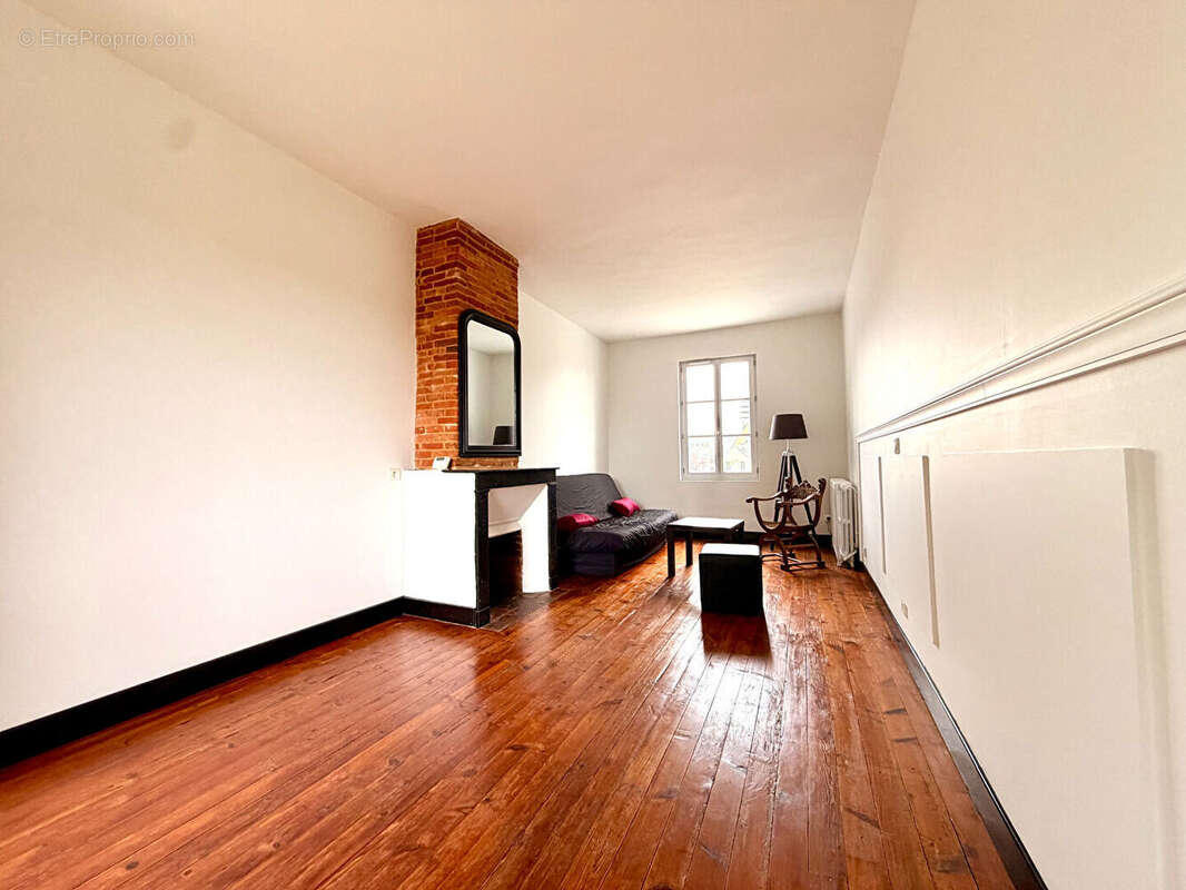 Maison à LA FEUILLIE
