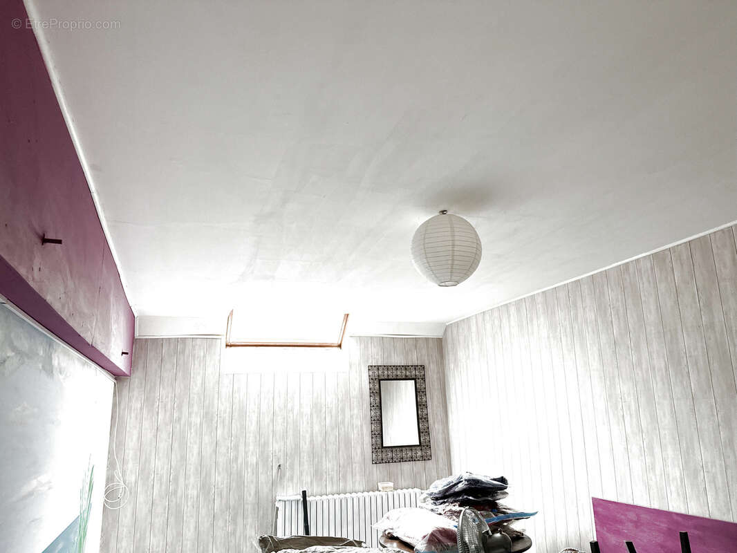 Maison à SERMIZELLES