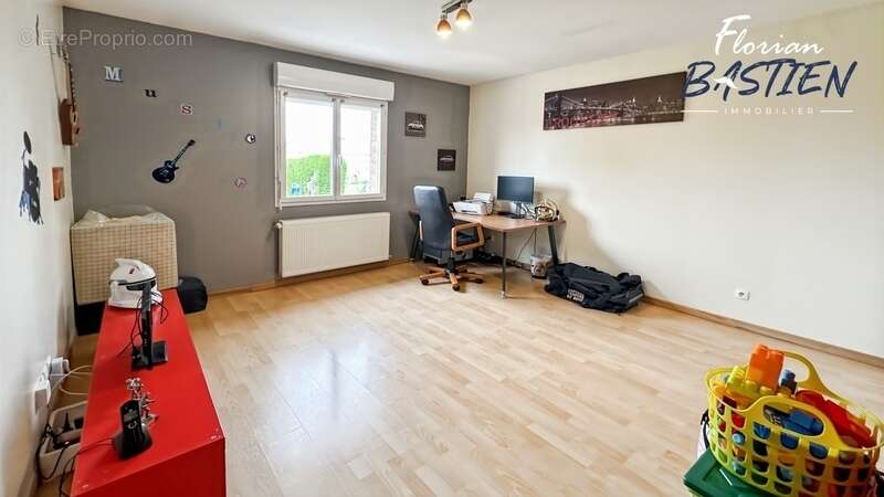 Maison à PETITE-FORET