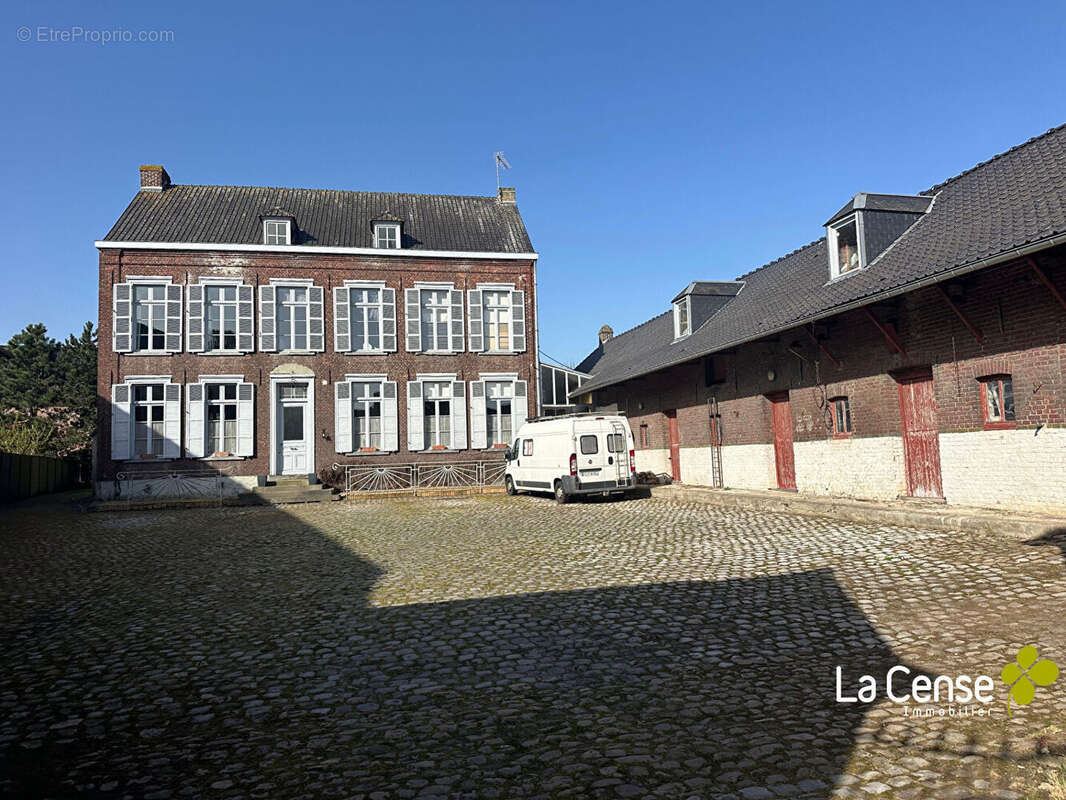 Maison à CAPPELLE-EN-PEVELE