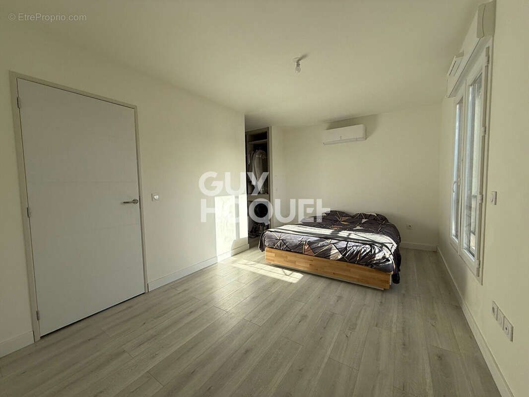 Maison à LIVERDY-EN-BRIE