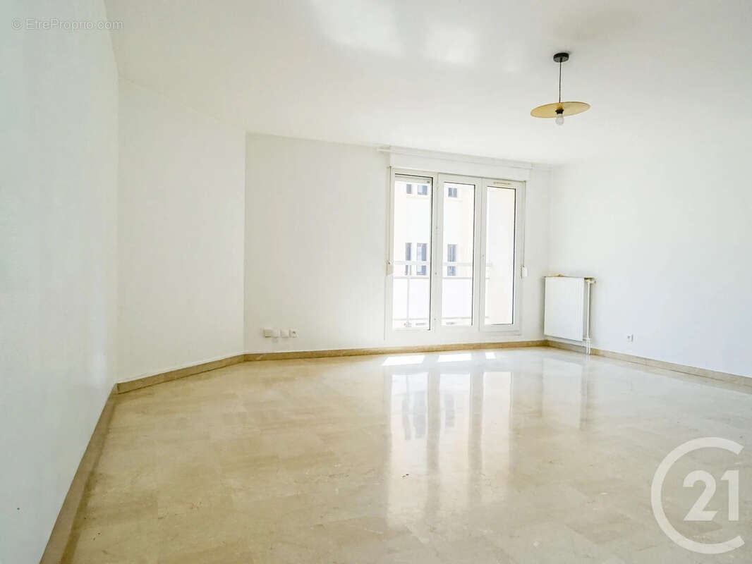 Appartement à LYON-3E