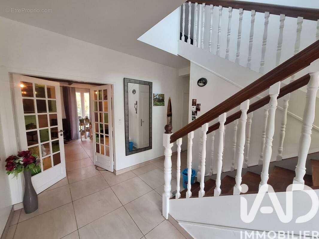 Photo 2 - Maison à VILDE-GUINGALAN