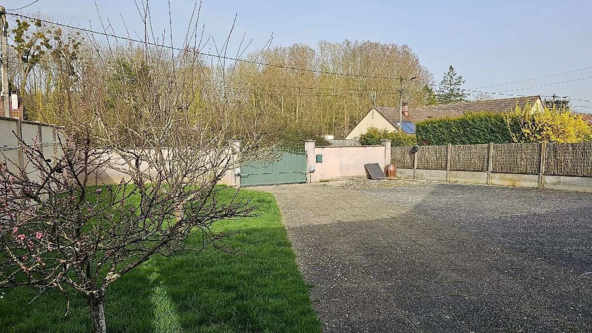 Maison à GALLARDON