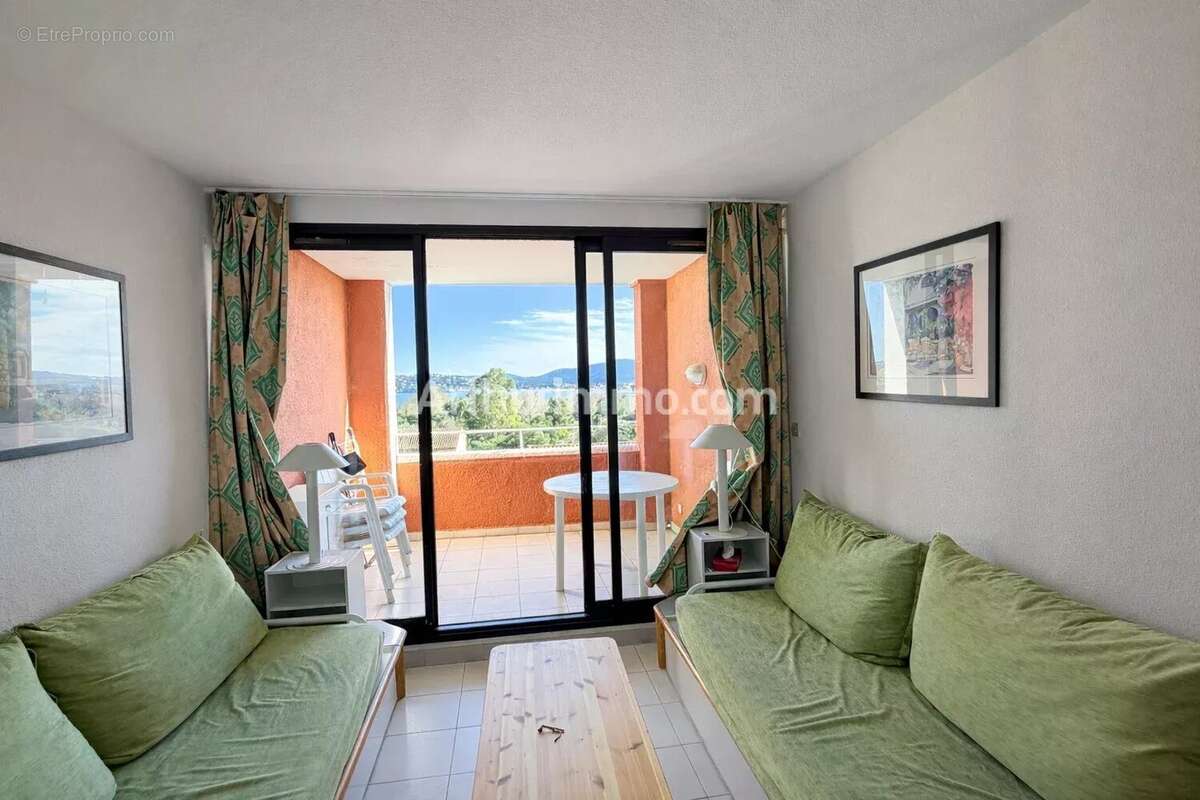 Appartement à GRIMAUD