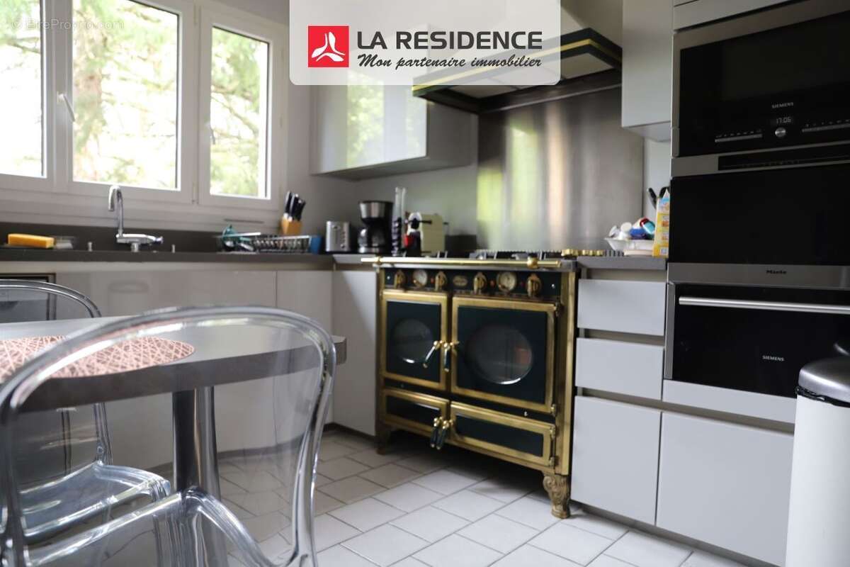 Appartement à SEVRES