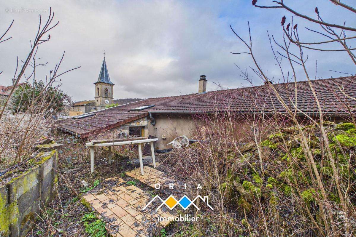 Maison à REMBERCOURT-SUR-MAD