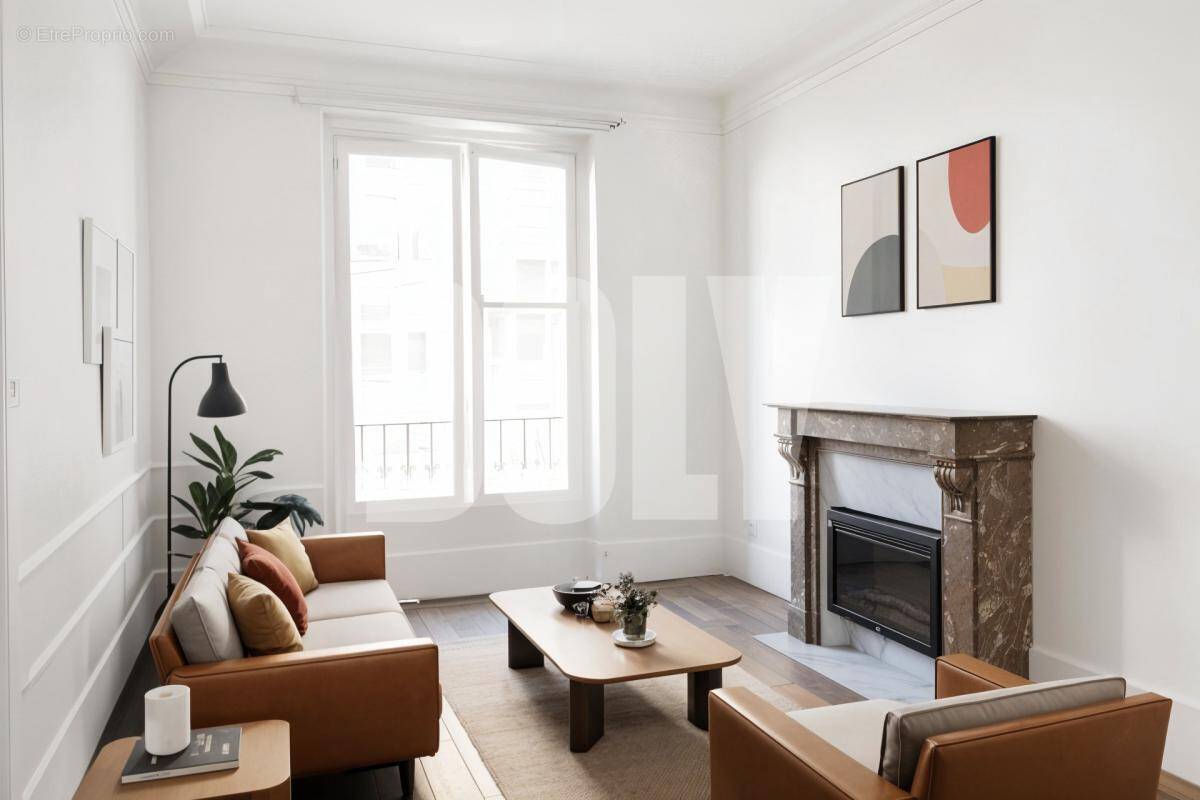 Appartement à PARIS-15E