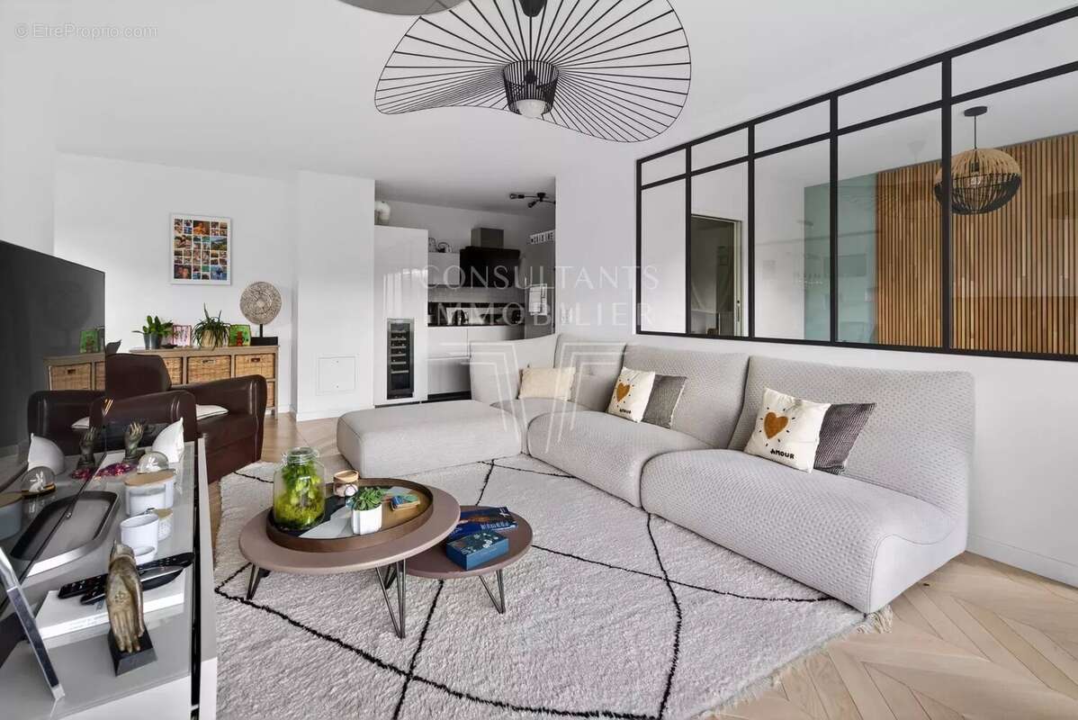 Appartement à ISSY-LES-MOULINEAUX