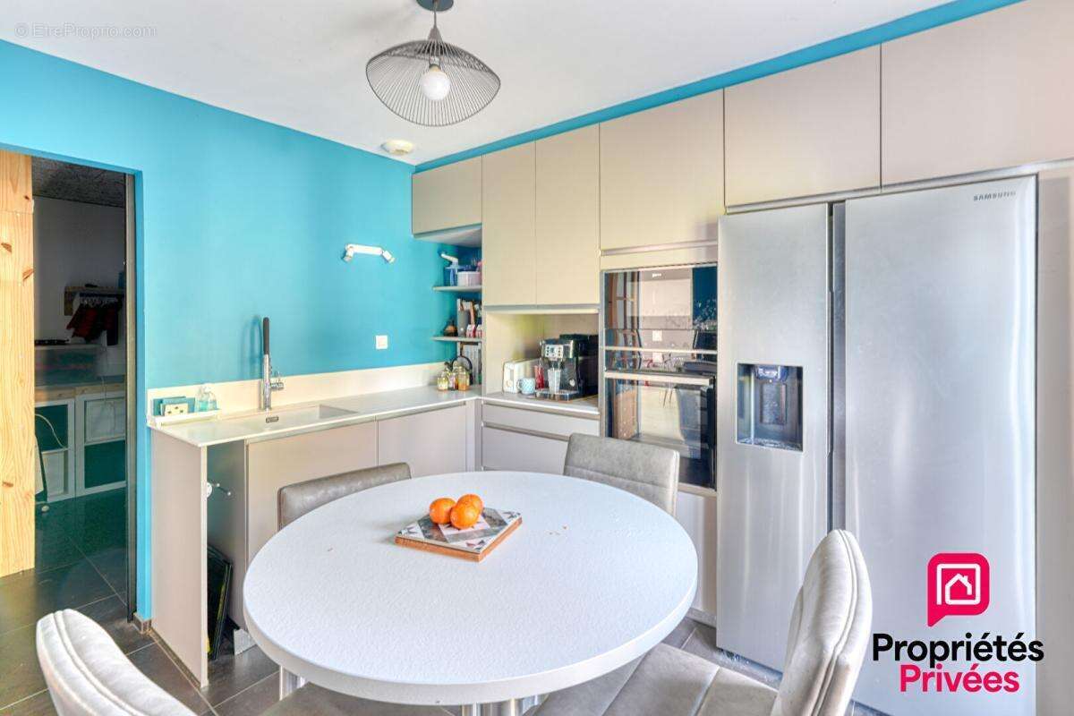 Maison à DECINES-CHARPIEU