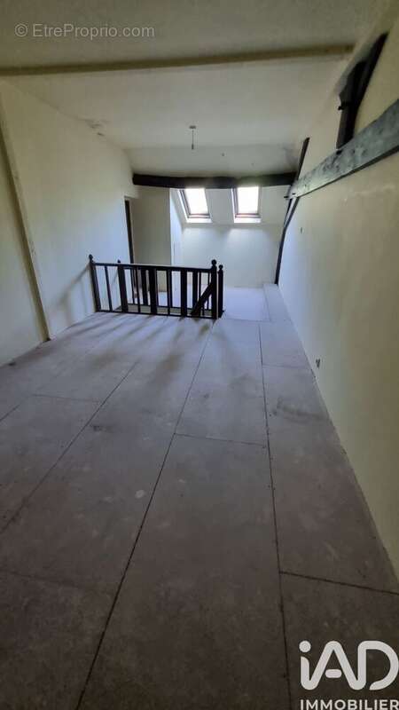 Photo 9 - Maison à SAINT-BERTHEVIN-LA-TANNIERE