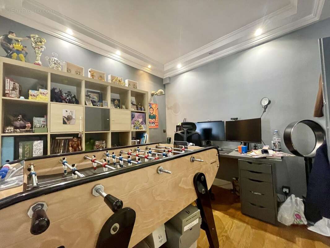 Appartement à PARIS-10E