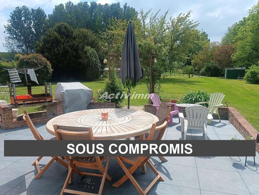 4257 80 - Maison à HESDIN