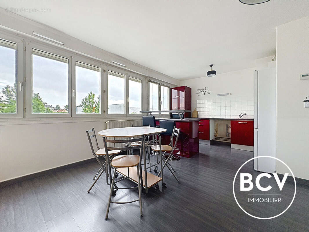 Appartement à LUCE