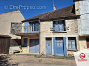 Maison à DORNECY