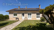 Maison à MONTREM